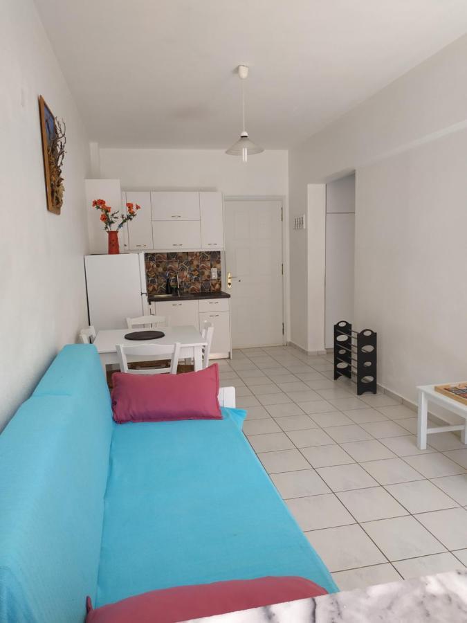 Livadi Apartments 플라키아스 외부 사진